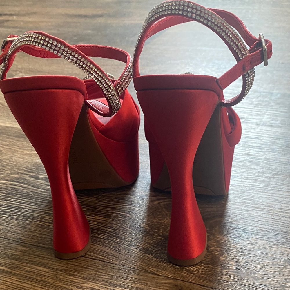 Gianni Bini Scarlet Satin Heels with Sparkling Accents - Picture 5 of 13